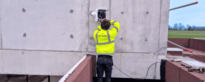 Optimisez la sécurité de votre chantier avec notre service d'installation temporaire de caméra, une solution flexible pour une surveillance efficace.